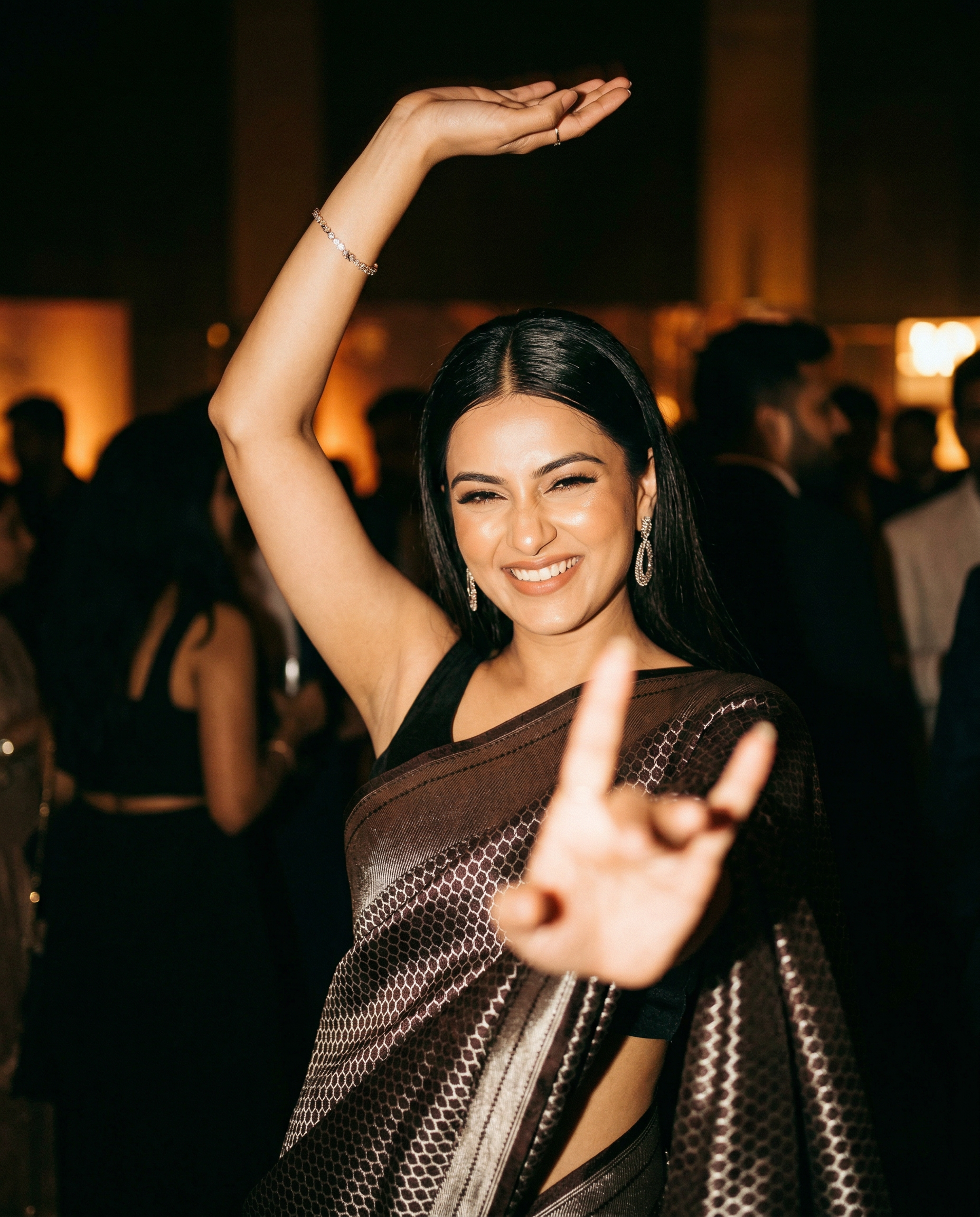 Black Gold Honeycomb