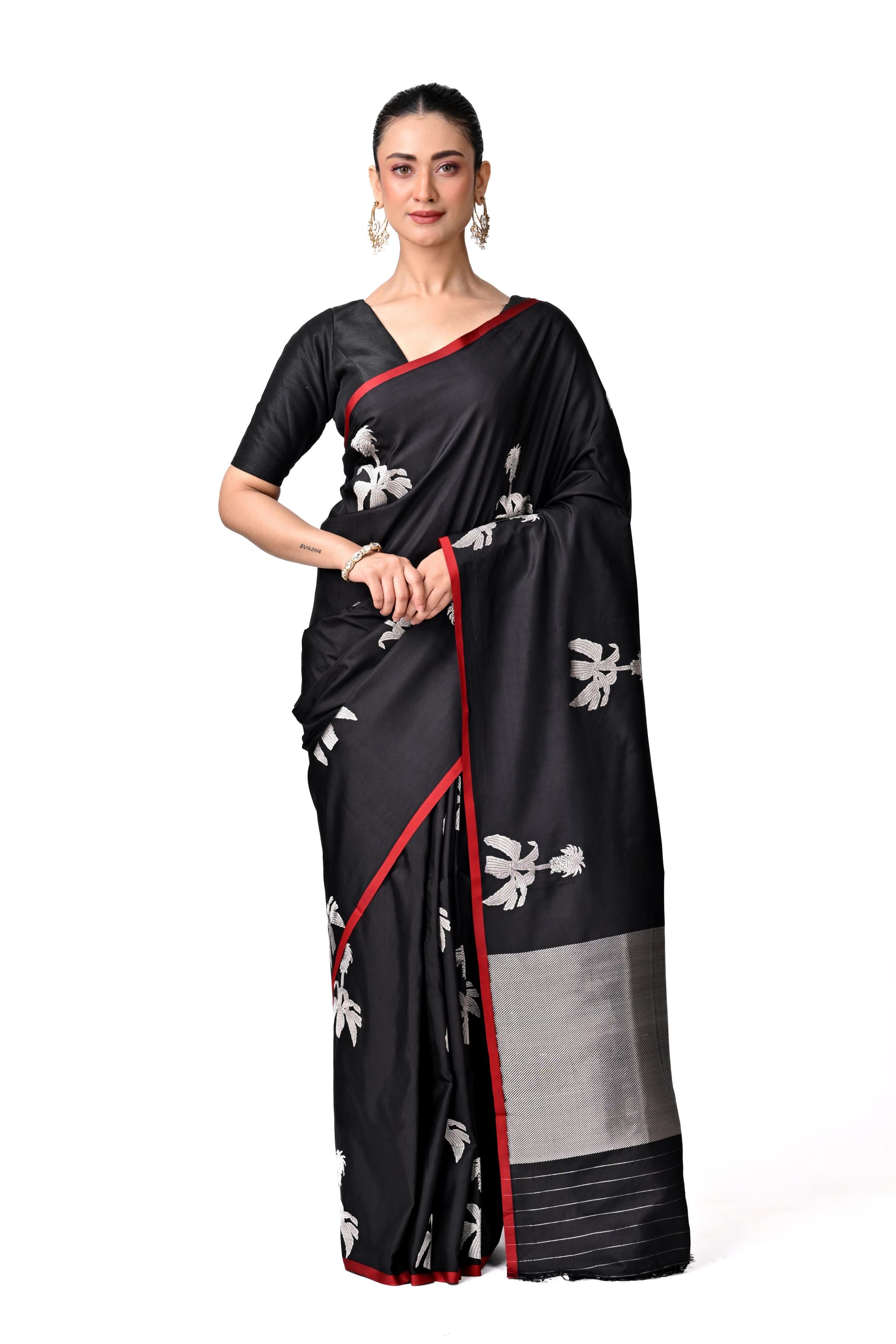 Black & Silver Botanical Design