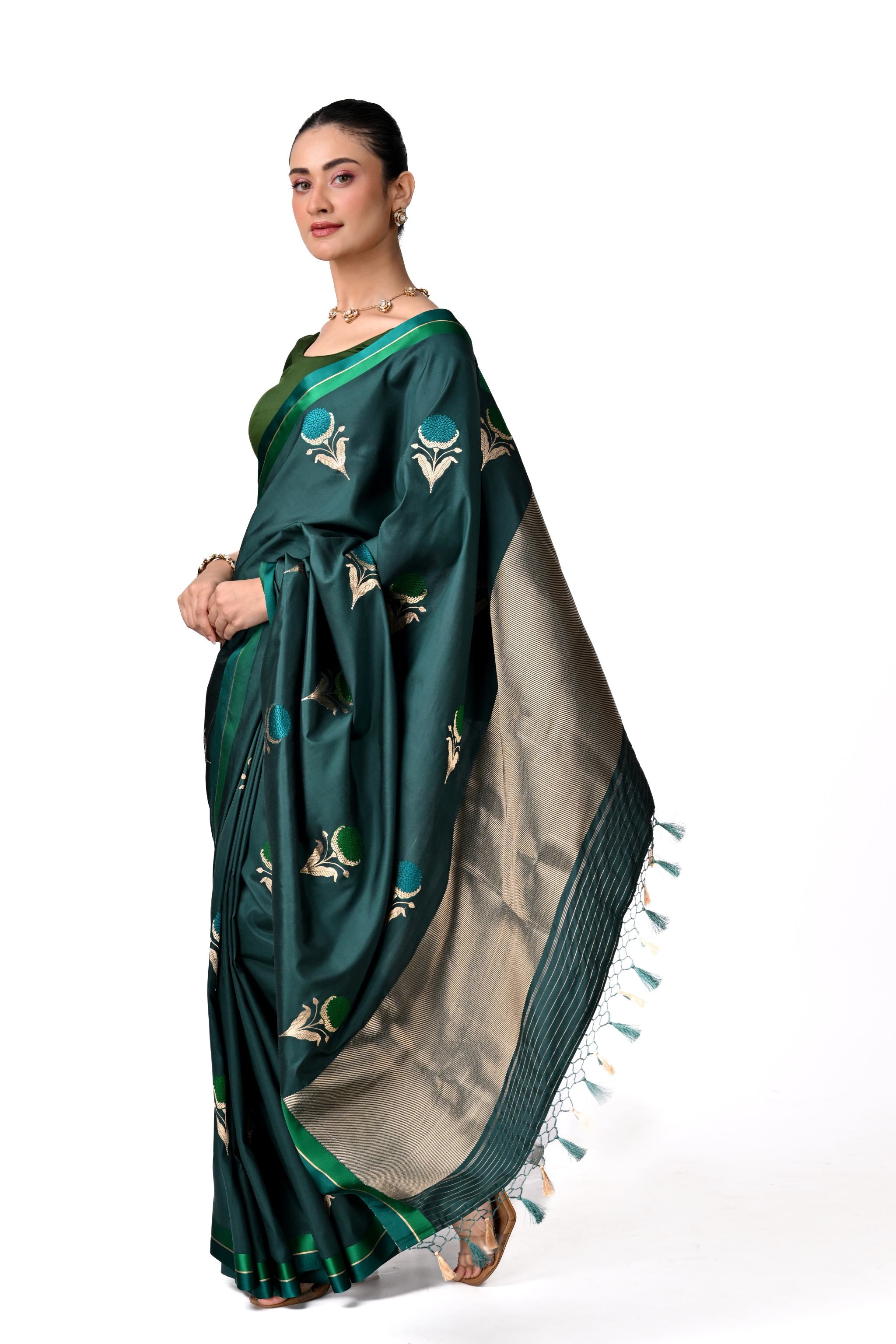 Green Handcrafted Banaras with Botanical Butas