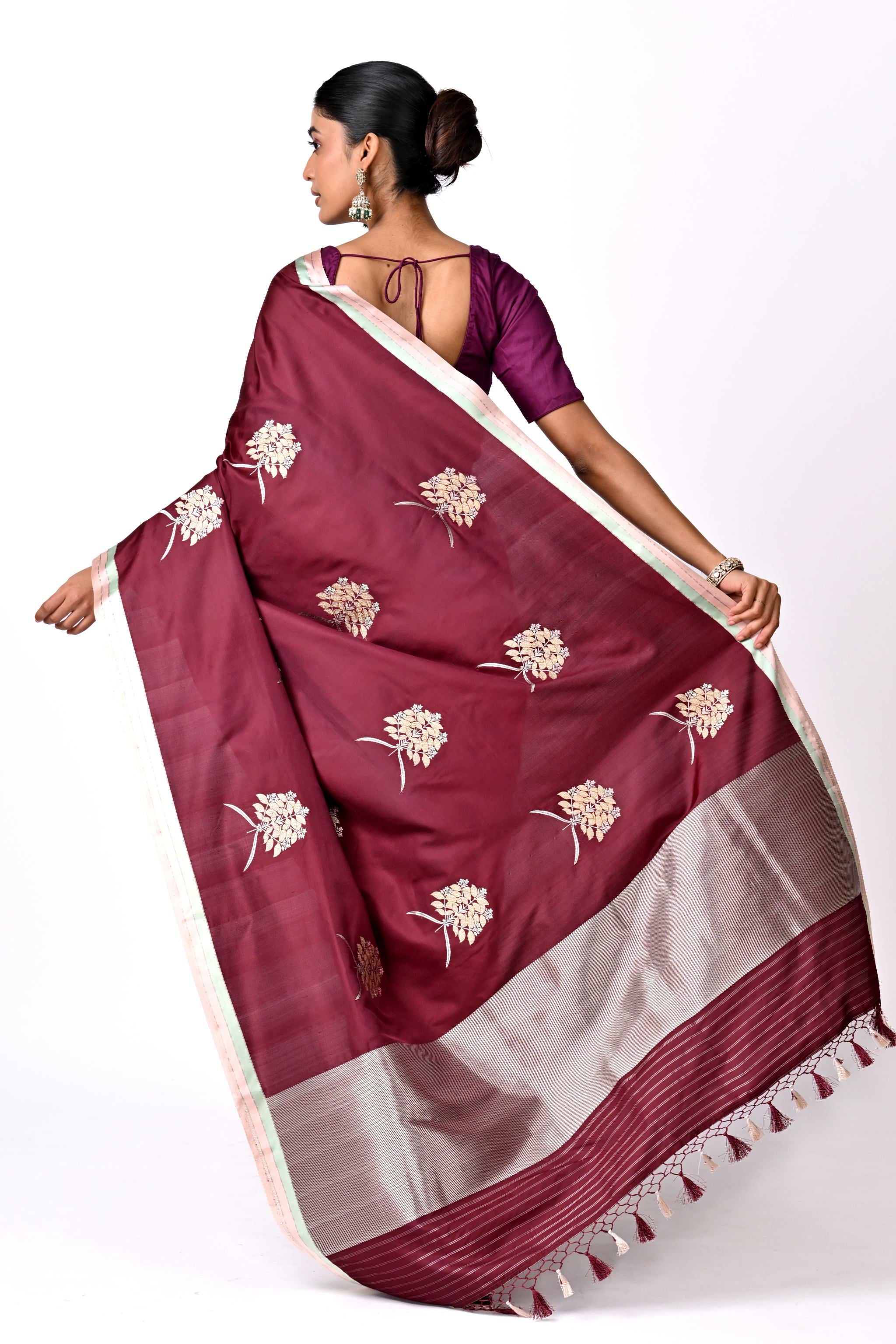 Maroon Saree with Botanical Buta