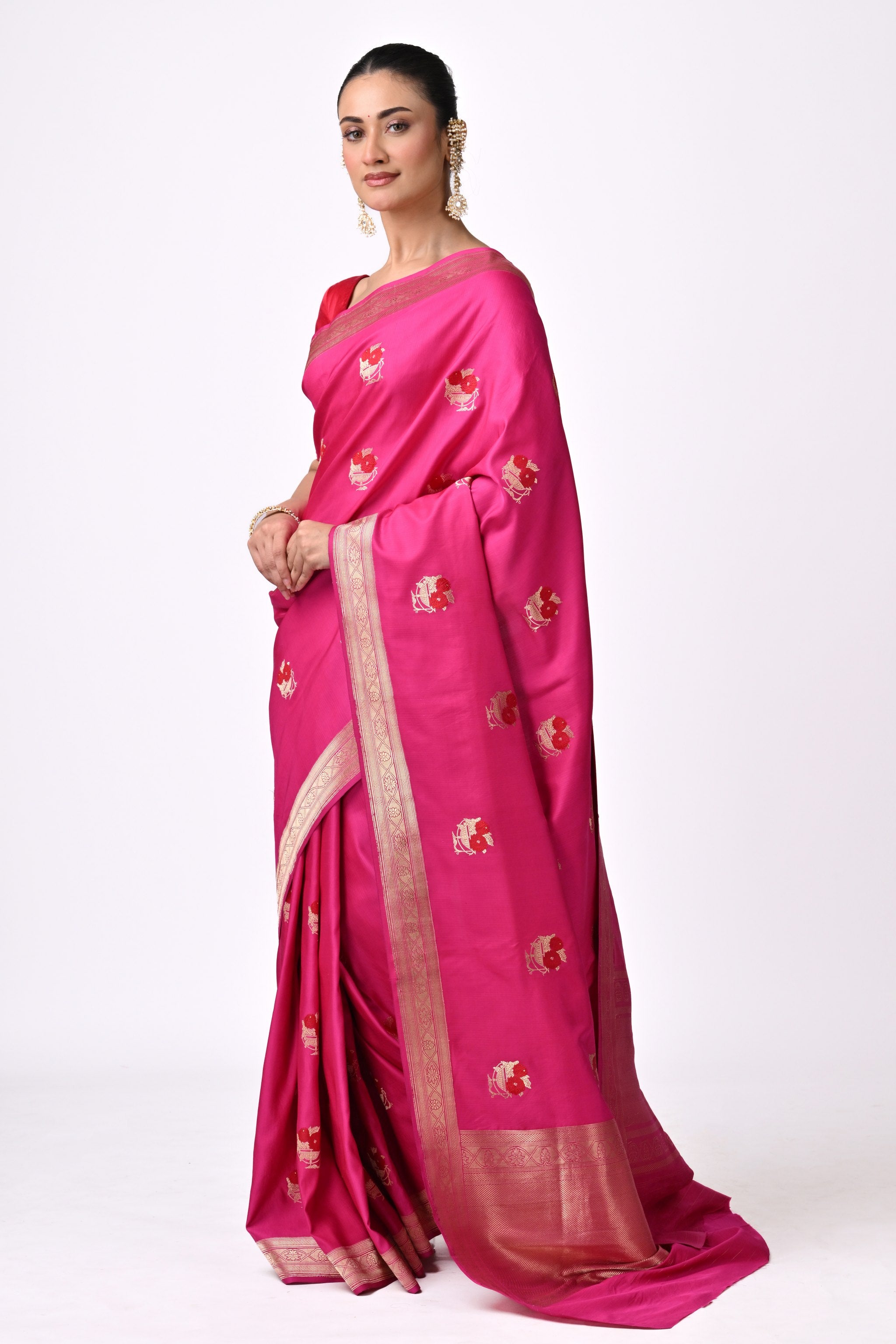 Fuchsia Silk Saree with Elegant Floral Motifs