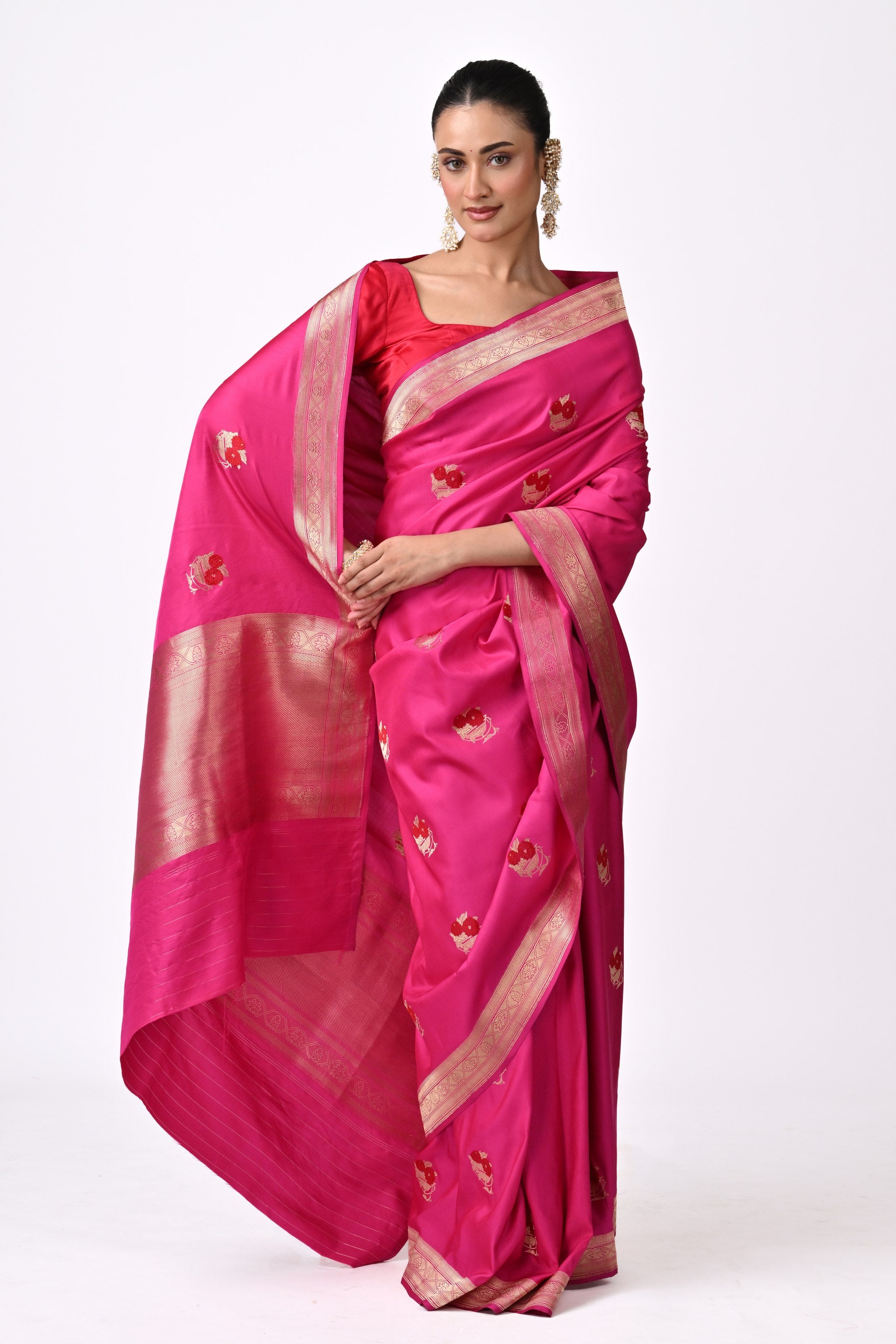 Fuchsia Silk Saree with Elegant Floral Motifs