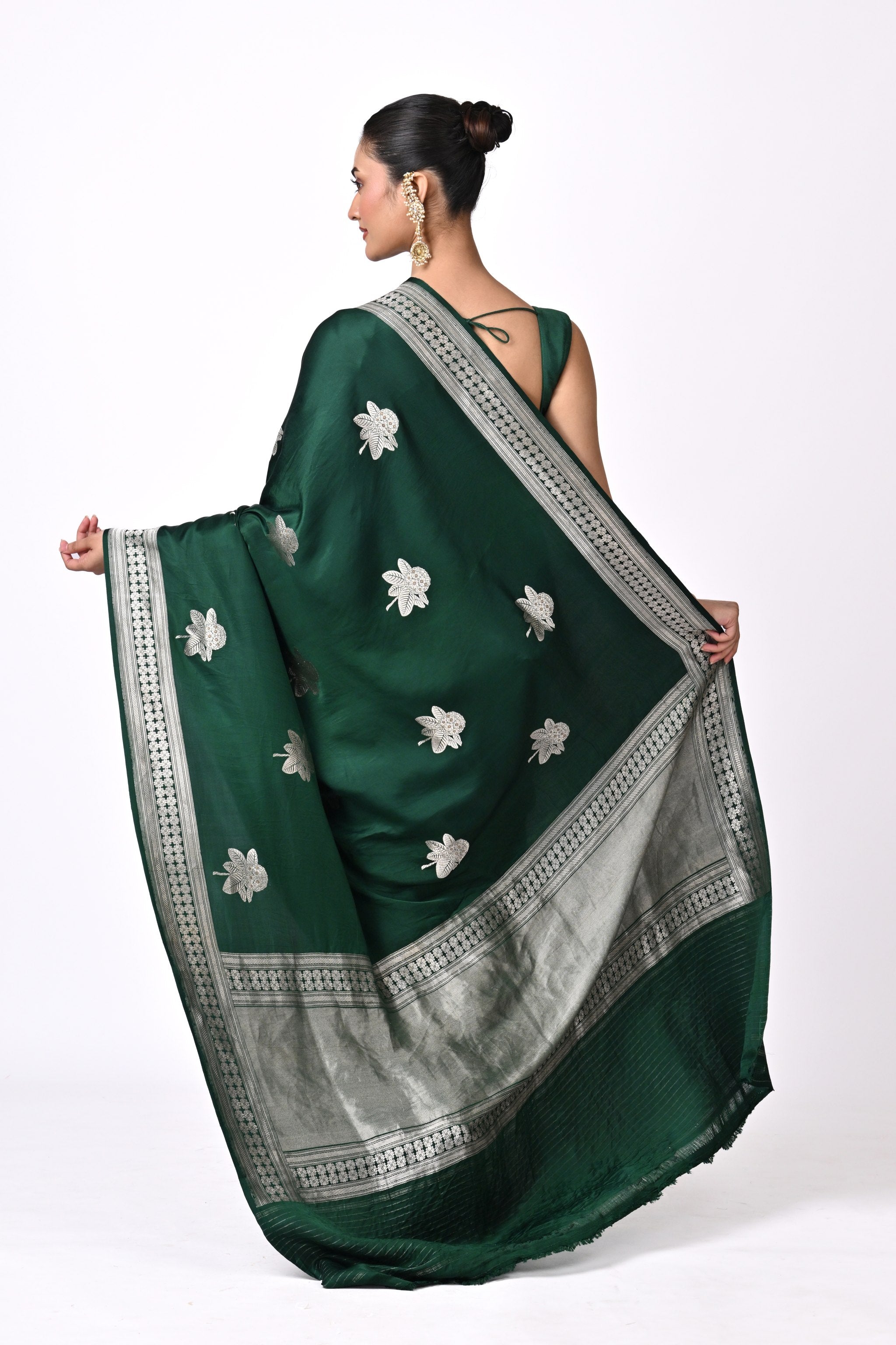 Silk Saree in Deep Emerald with Silver Motif