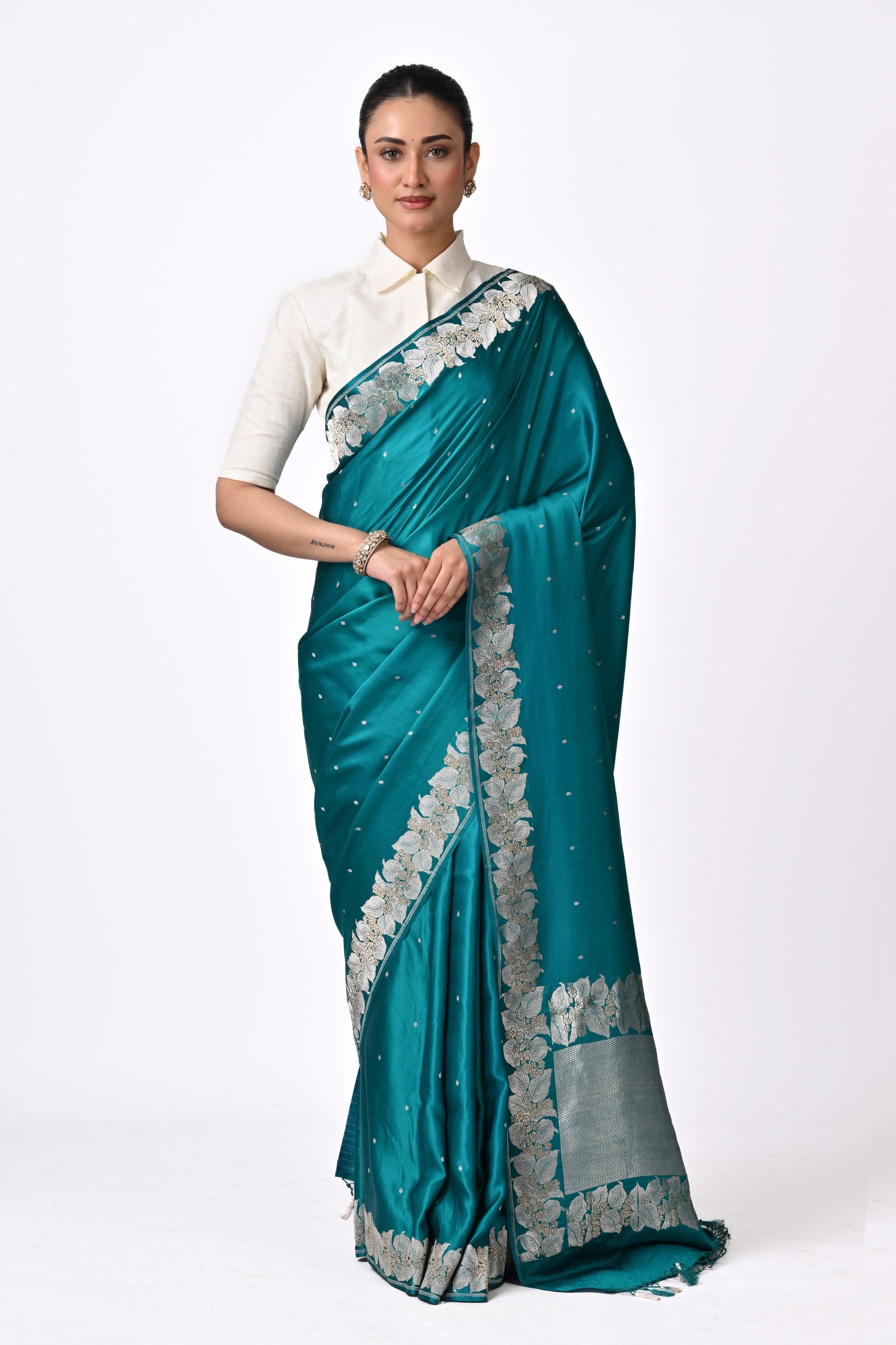 Teal Blue Pure Gaji Silk Saree with Scalloped Floral Border