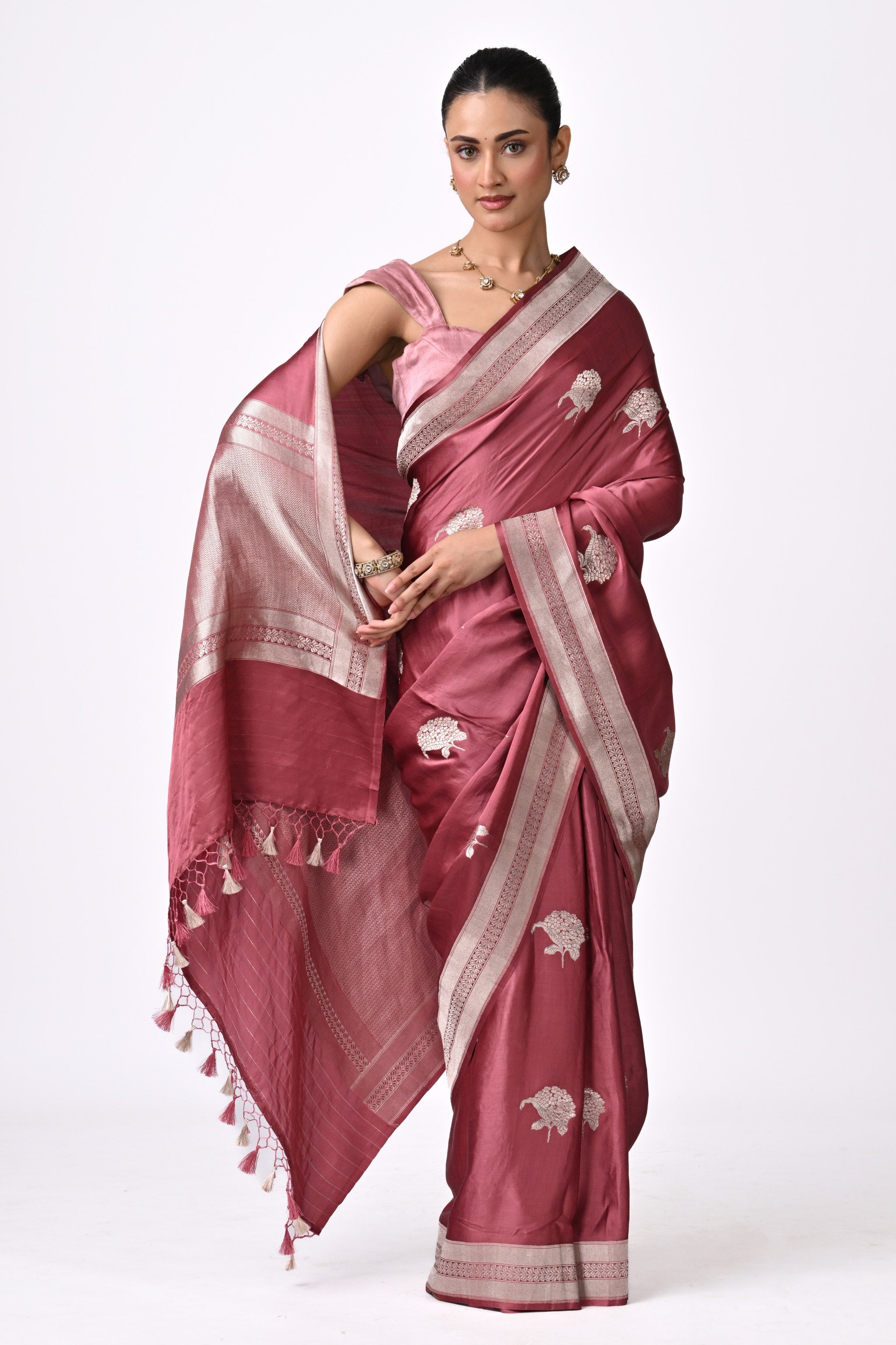 Onion Pink  Silk Saree with Floral Buti